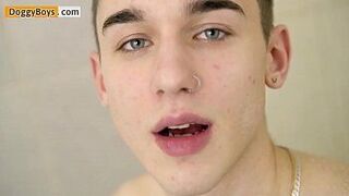 Душ подросток мальчик Кончить всплеск - порно видео